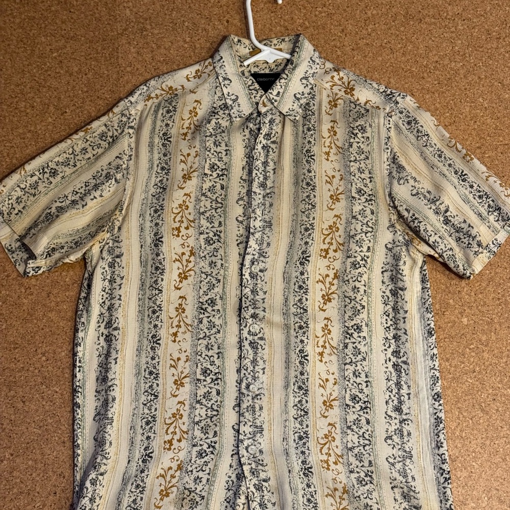 Caliborne Men's Beige and Black Patterned Shirt